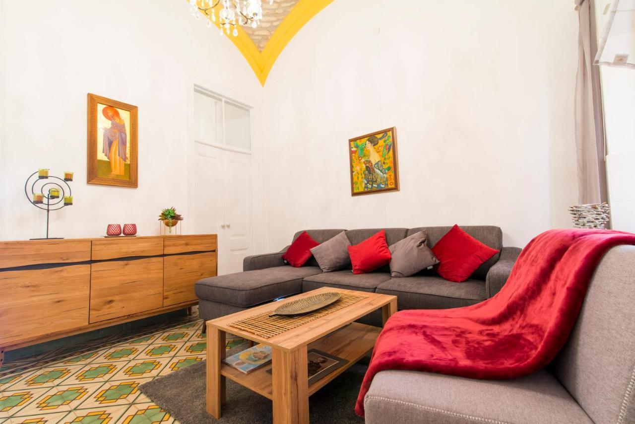 Charming Town House Just 500M From The Marina And Its Well Known Typical Market Olhão Esterno foto